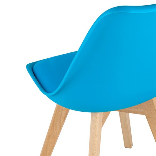 Blue pp dining chair with beech wood leg
