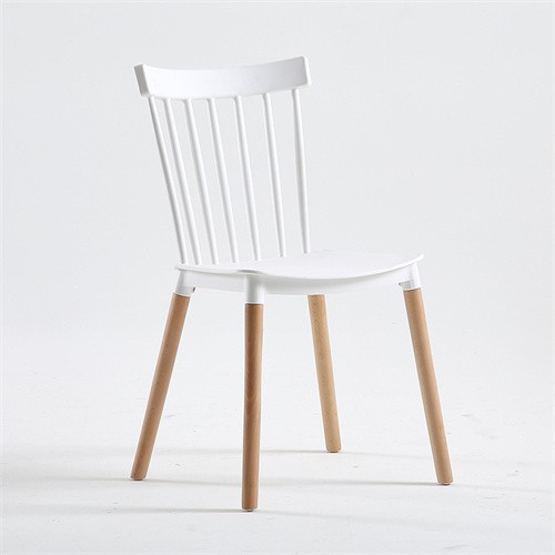 Polypropylene Windsor Chair With Wood Feet
